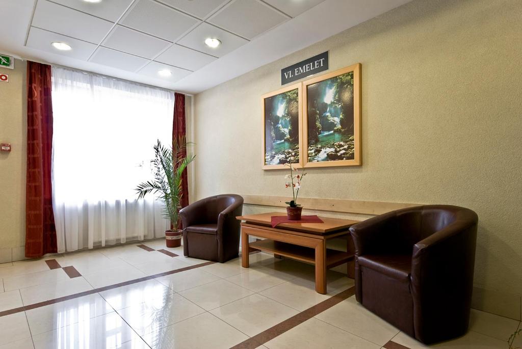 Istumisnurk majutusasutuses Hotel Kerpely