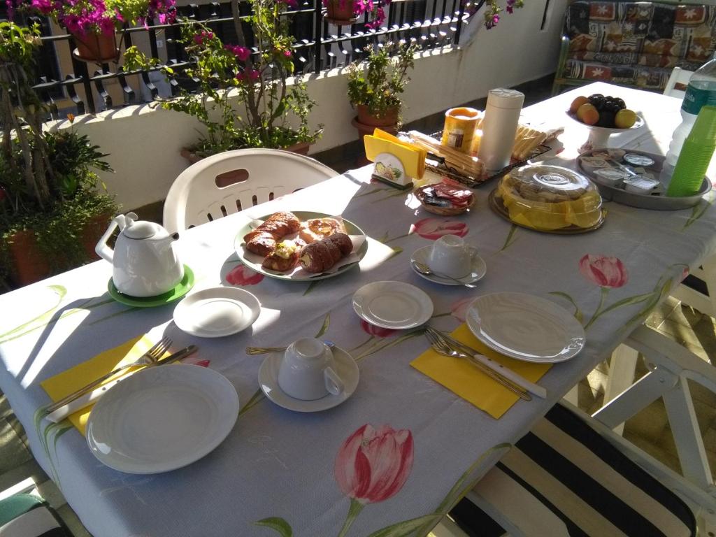 Comida no cama e café (B&B) ou em algum lugar perto