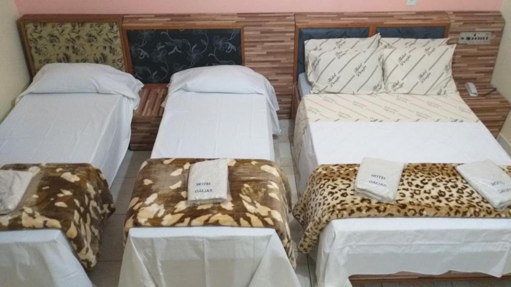 Postel nebo postele na pokoji v ubytování Hotel Dalias