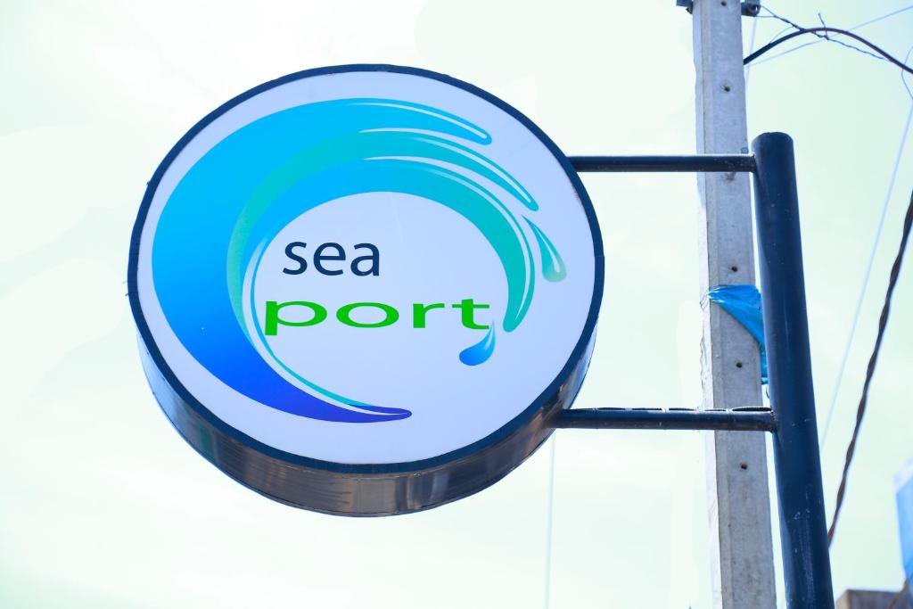 Certifikát, hodnocení, plakát nebo jiný dokument vystavený v ubytování Sea Port