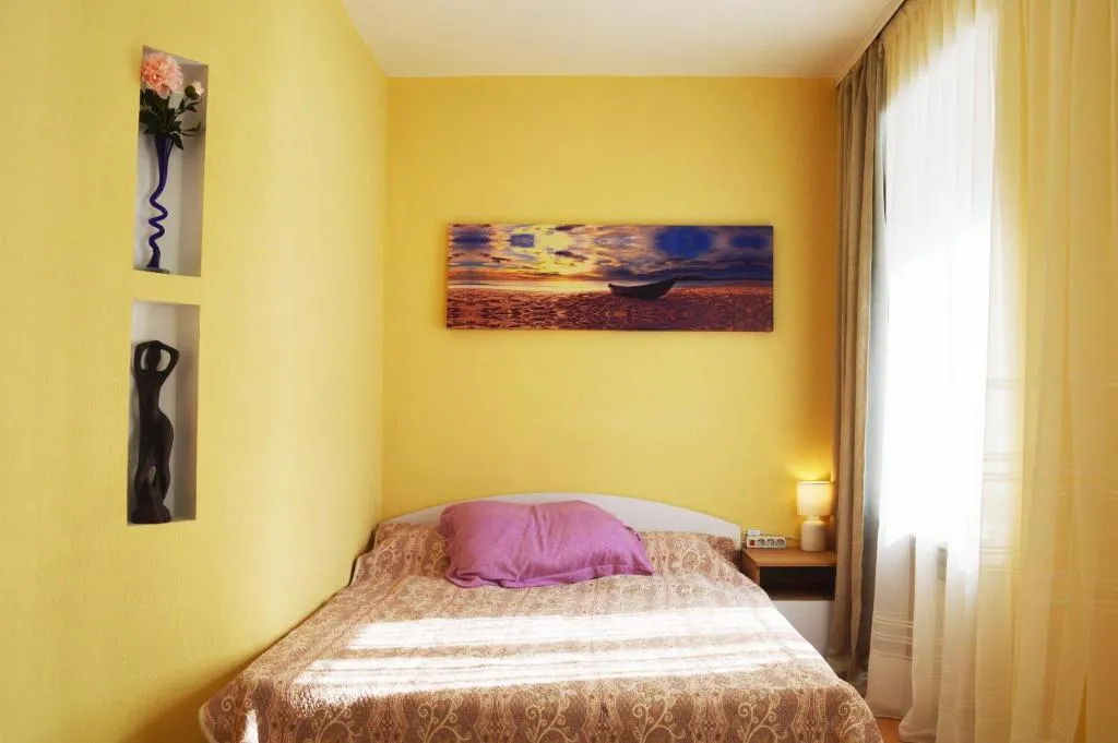Owl Home Odessa Cozy spacious apartment in a quiet center between Deribasovskaya and Privoz, Odesa, Ucraina