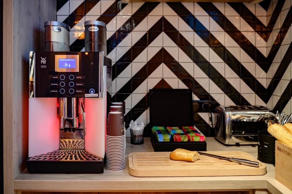 ibis Paris Tour Montparnasse 15eme - Resim 40