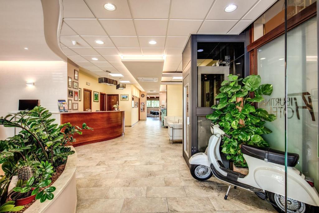 Hotel Roma Tiburtina Metro - Resim 25