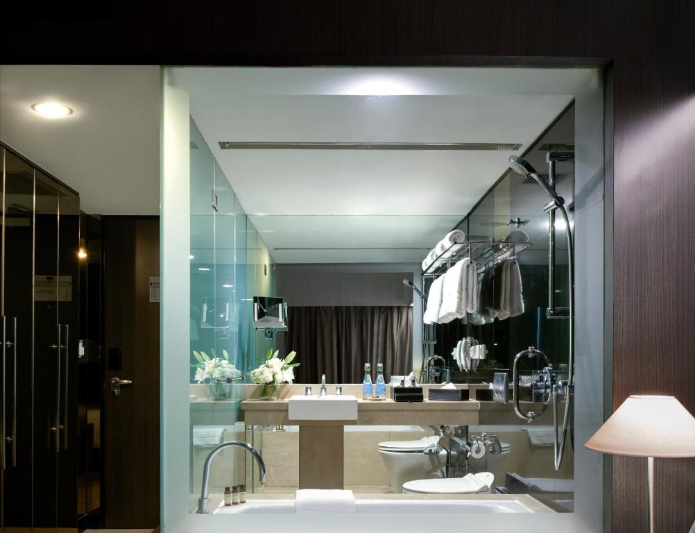Pullman Jakarta Indonesia - Superior Queen Room