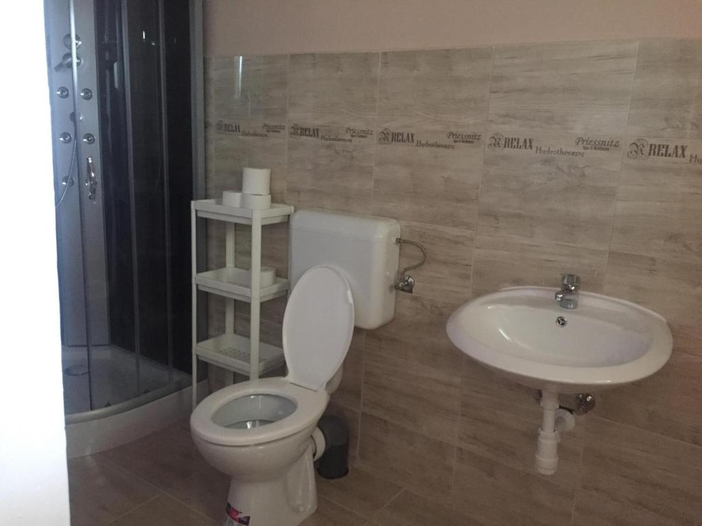 Łazienka w obiekcie Várhegy Vendégház