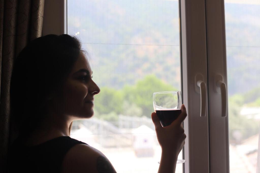 Tonoz Beach Hotel - 3