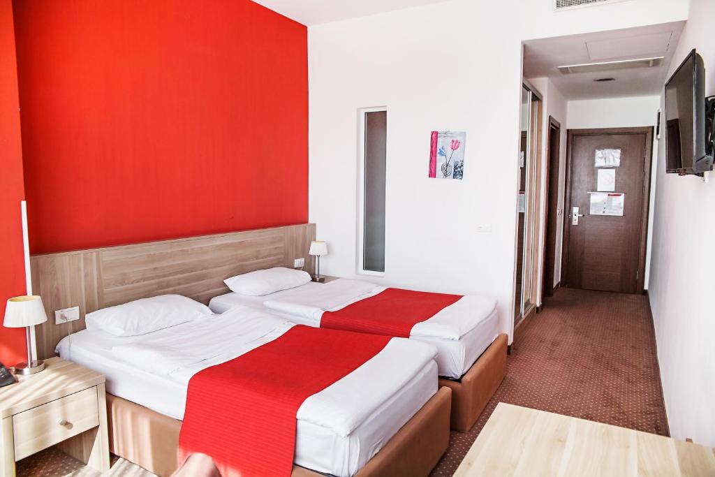 Hotel Putnik - Twin Room