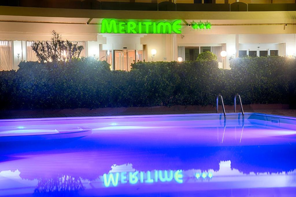 Bazén v ubytování Hotel Meritime nebo v jeho okolí