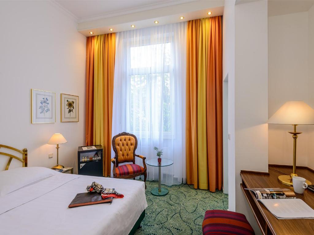 Hotel Palmenhof - Resim 29