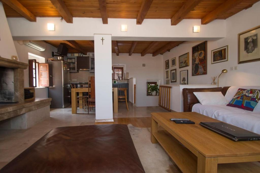 Postel nebo postele na pokoji v ubytování Kolenda Apartment