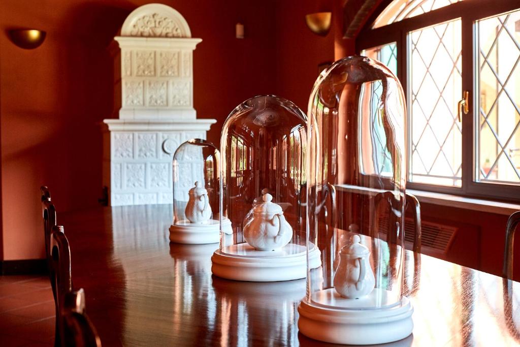 Restauracja lub miejsce do jedzenia w obiekcie Albergo Trattoria Il Leone