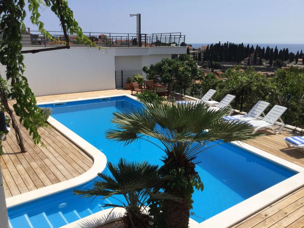 Luigi apartments - 1