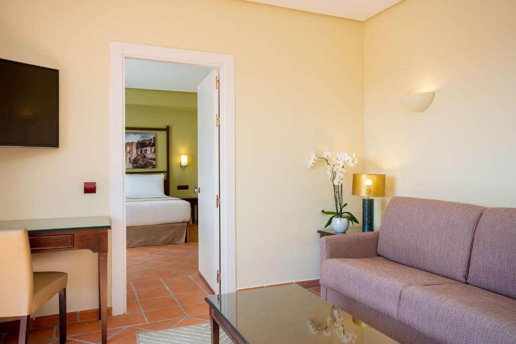 Zona de estar de Exe Layos Golf