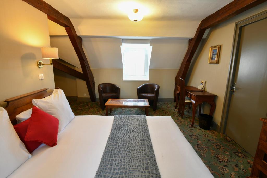 Hotel De Gramont - Suite Familiale