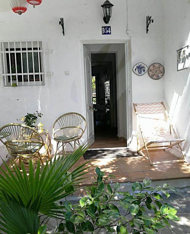 Las Peonias - Housity