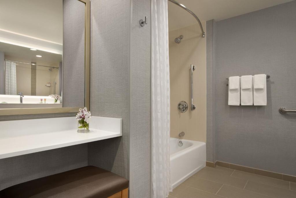 Hyatt Place Chicago O'Hare Airport - 