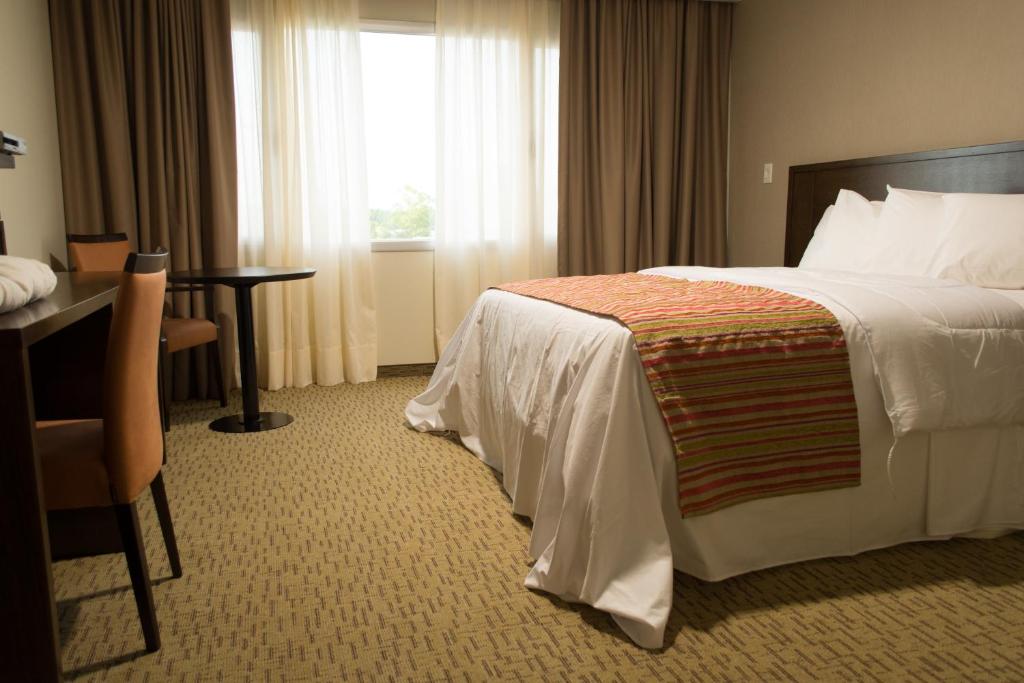 Postel nebo postele na pokoji v ubytování Mayim Hotel Termal & Spa
