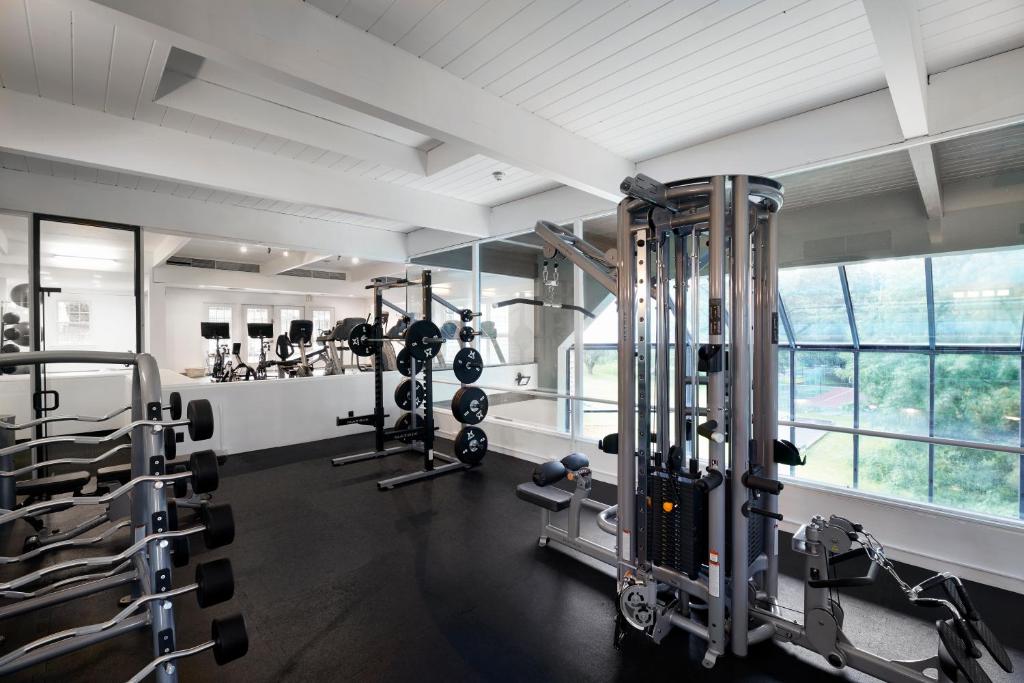 Fitness centrum a/nebo fitness zařízení v ubytování Tarrytown House Estate