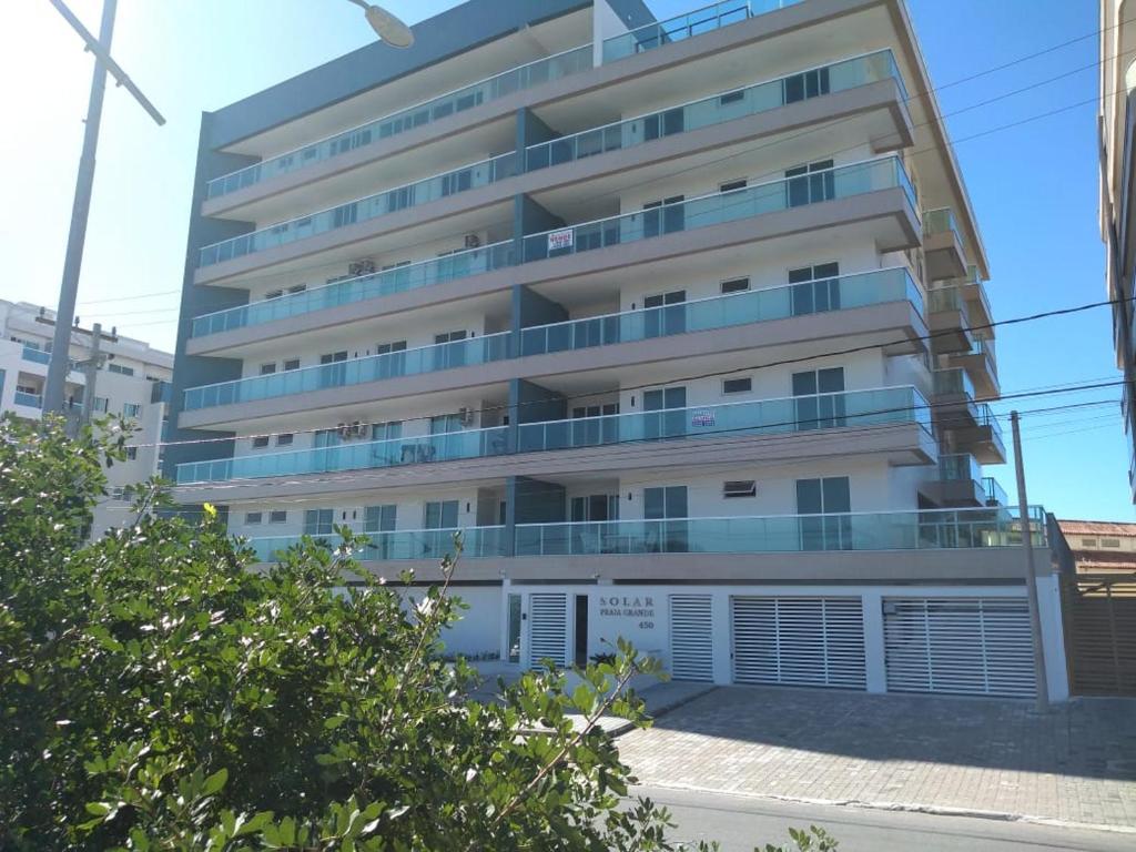  Apartamento com vista para o mar