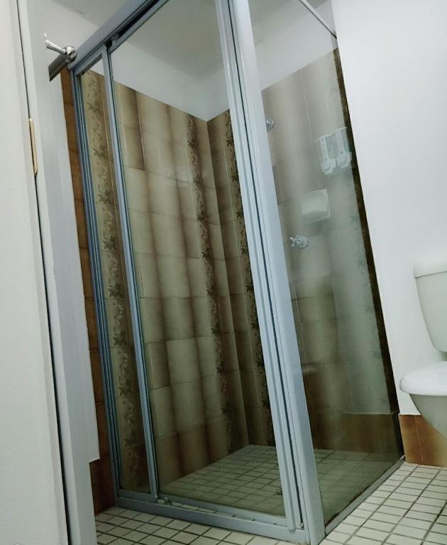 Koupelna v ubytování Excelsior Motor Inn