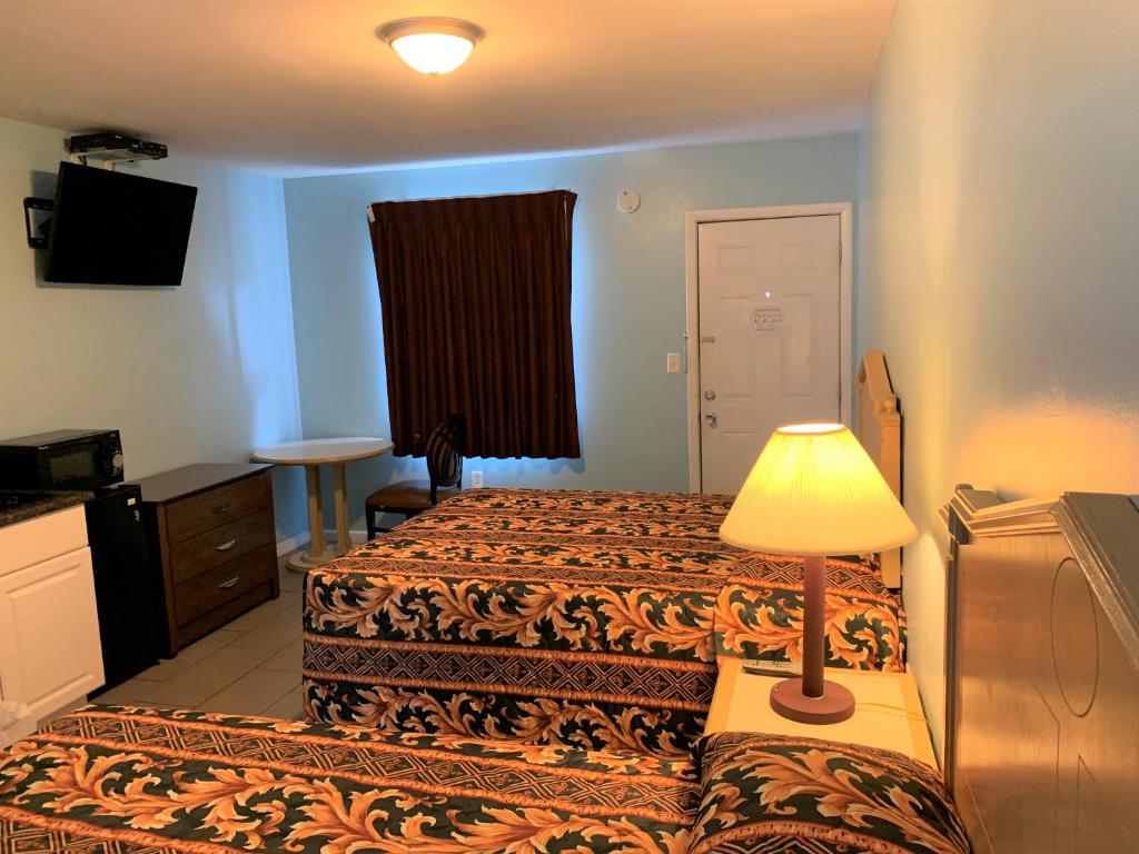 Franklin Terrace Motel photo