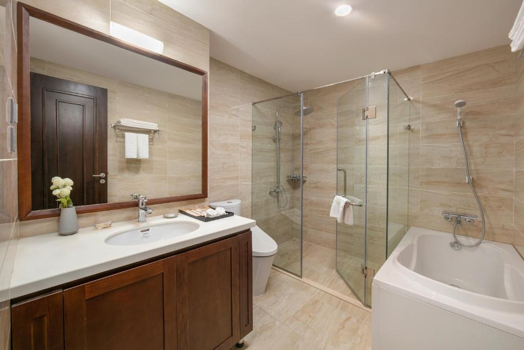 Koupelna v ubytování KEGON Hotel