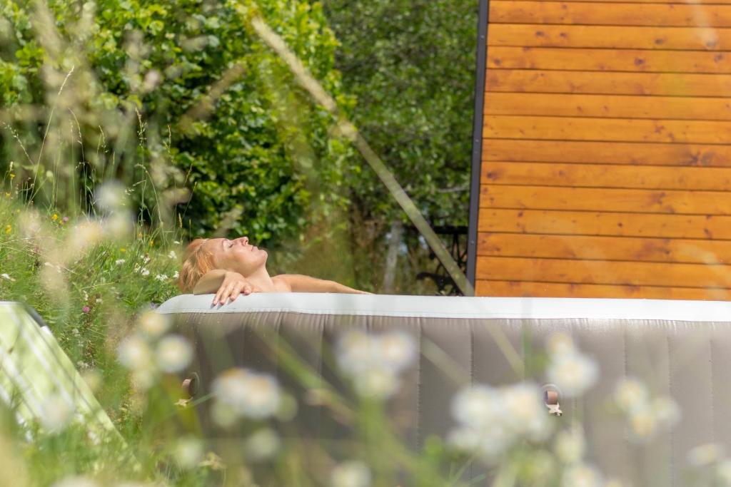 Majutusasutuse Panorama Glamping Visole külastajad