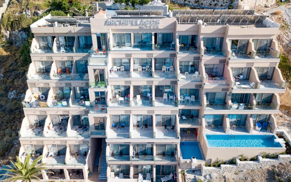 Bazén v ubytovaní Archipelagos Hotel alebo v jeho blízkosti