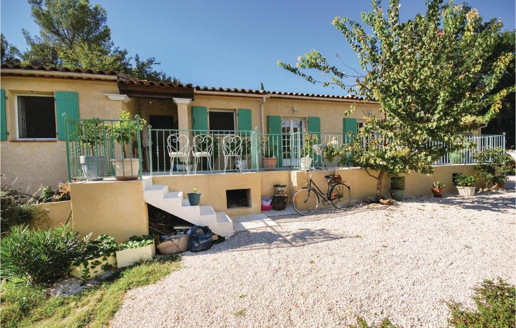 Lovely Home In St Anastasie S Issoles