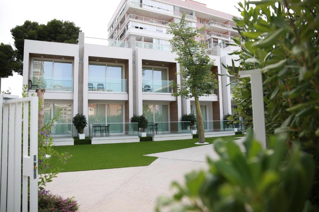 Iberflat APARTAMENTOS LOS PINOS - Studio Apartment