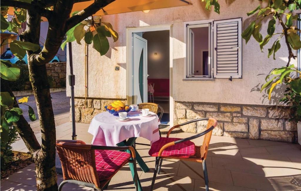 Awesome Apartment In Opatija