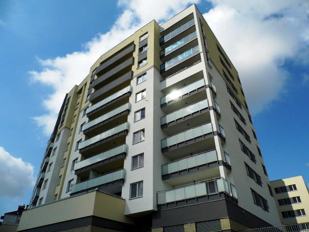 Budova, v ktorej sa apartmán nachádza