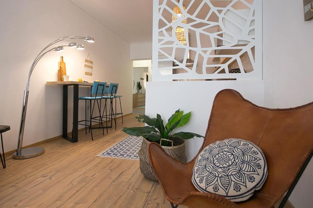 Posedenie v ubytovaní Boho Chic Apartment, Agia Sofia District #FeelsLikeHome
