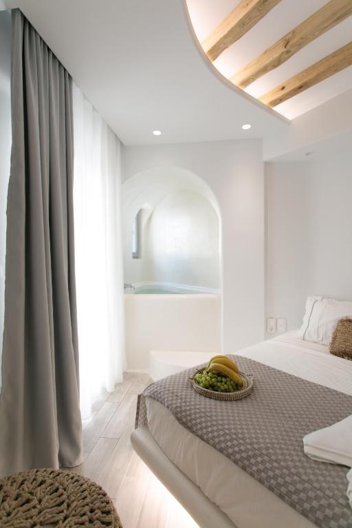 Majestique of Naxos luxury suites - 7