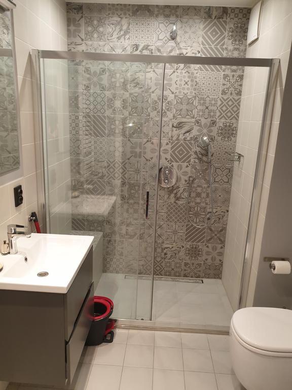 Kúpeľňa v ubytovaní Apartamenty Promenada