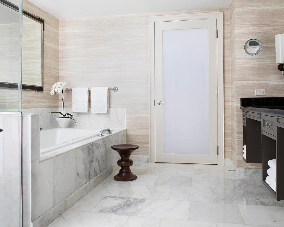 Four Seasons Boston - Royal One-Bedroom Suite