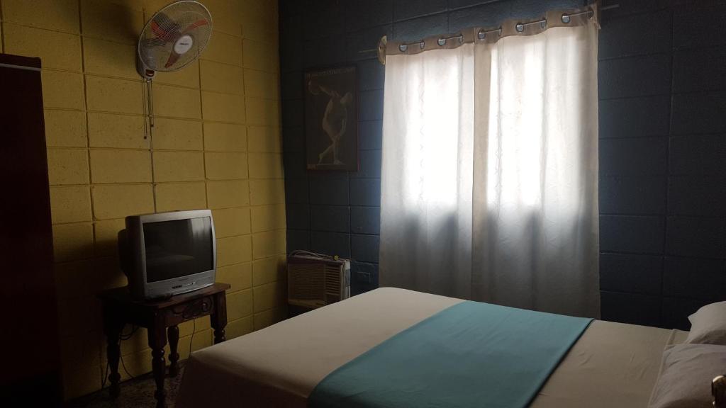 Postel nebo postele na pokoji v ubytování Guesthouse Dos Molinos B&B