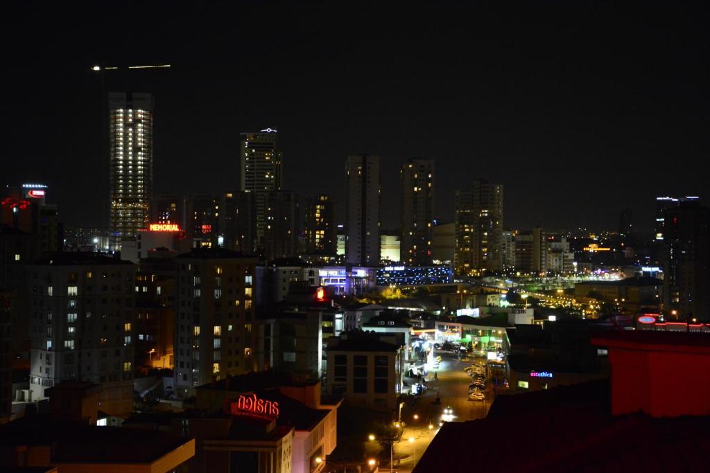 Nespecifikovaný výhled na destinaci Istanbul nebo výhled na město při pohledu z hotelu