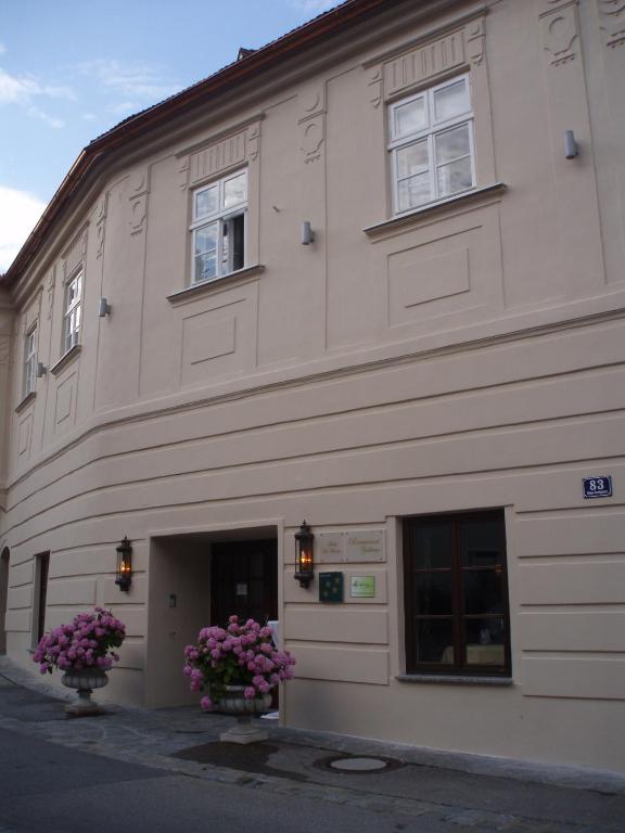 Budova, v ktorej sa hotel nachádza