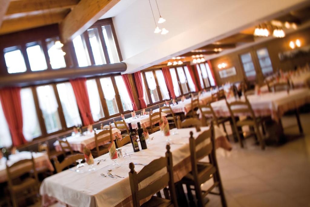 Restaurace v ubytování GH Hotel Fratazza