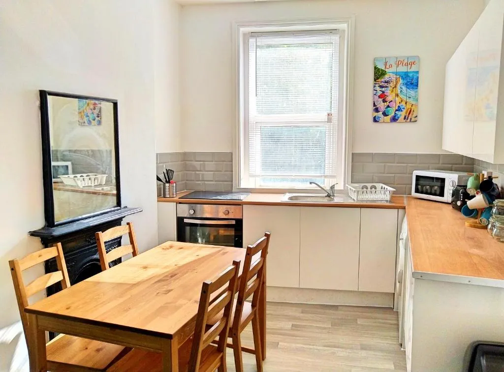 Newly Renovated 2 Bedrooms on Westcliff, Bournemouth, United Kingdom