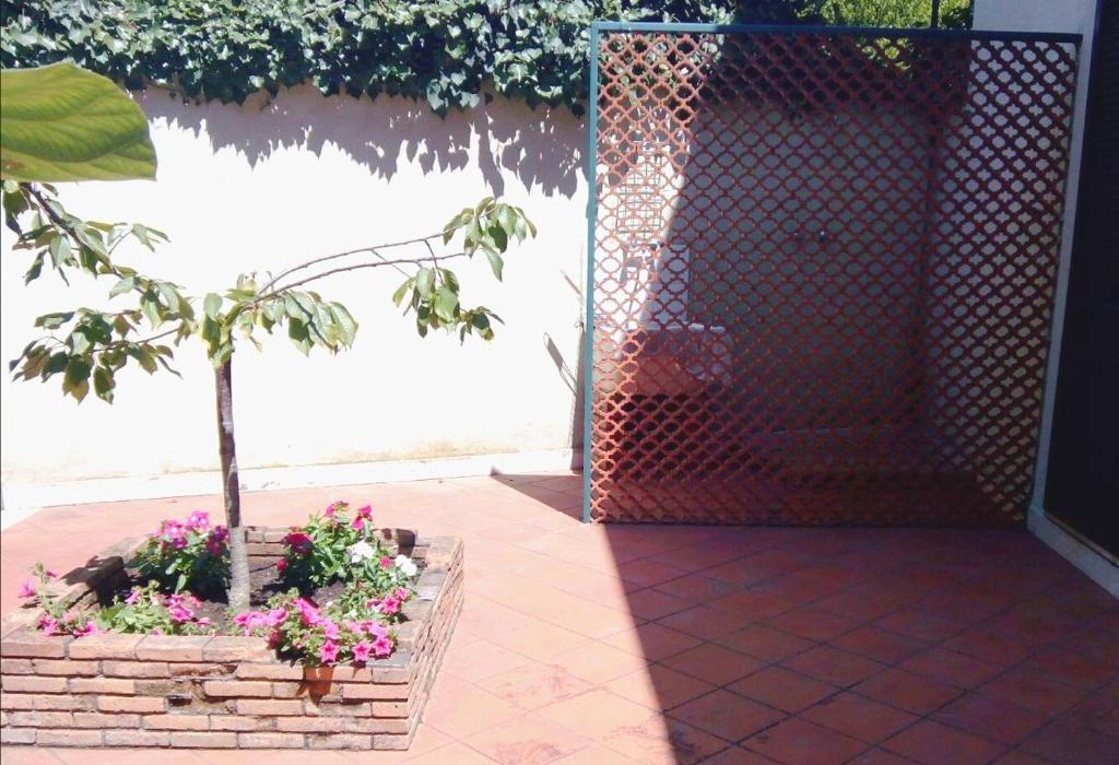 Vonkajšia záhrada v ubytovaní CASALE "GAIA"- Relax nel VERDE con Piscina Privata Esclusiva