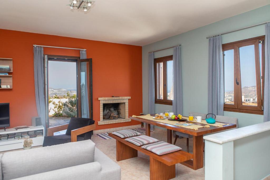 A seating area at Naxos View