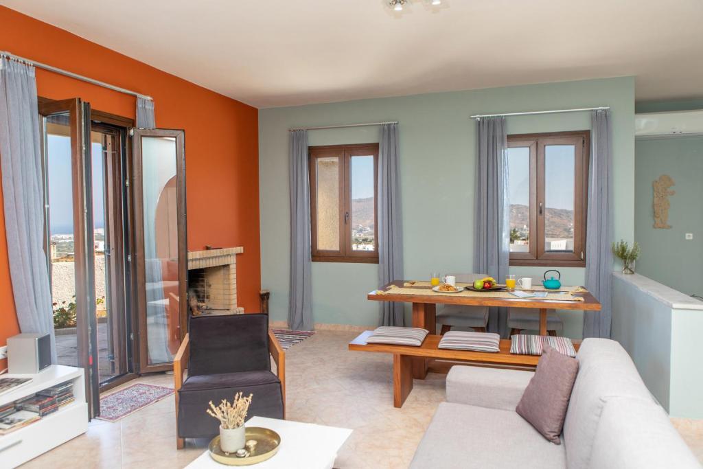 A seating area at Naxos View