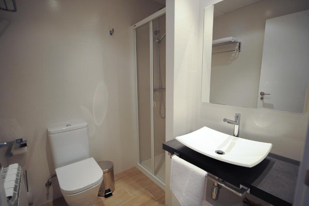 Apartamentos Turísticos Mirablanc, Valjunquera – Precios ...