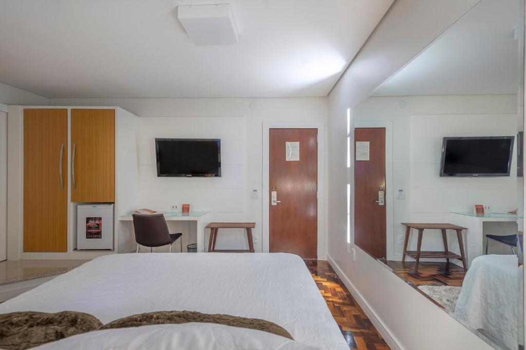  Hotel Glória