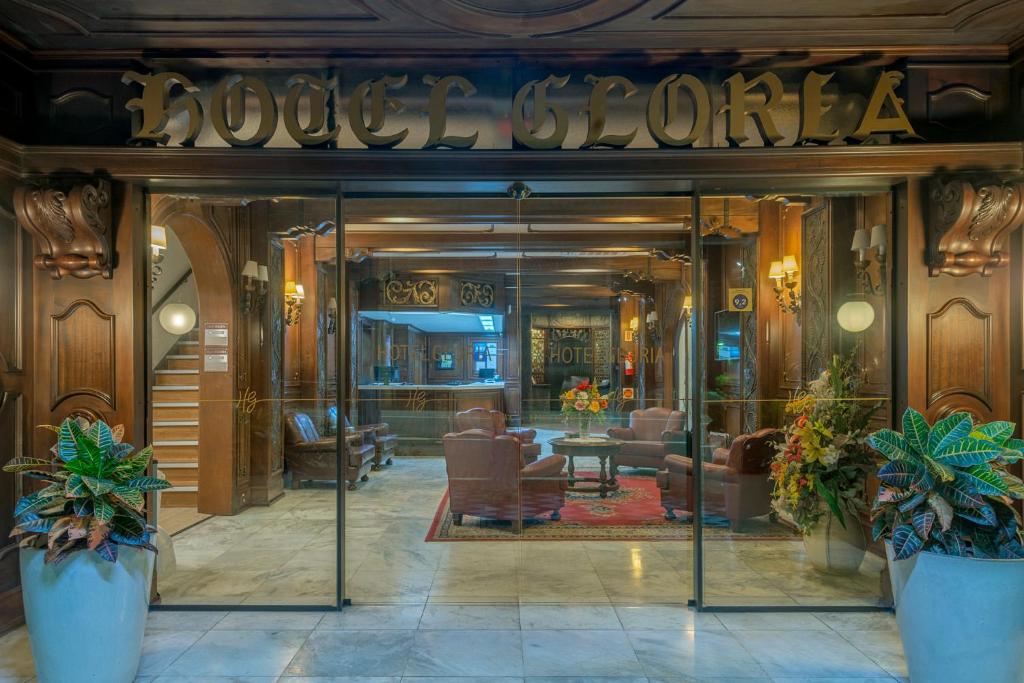  Hotel Glória