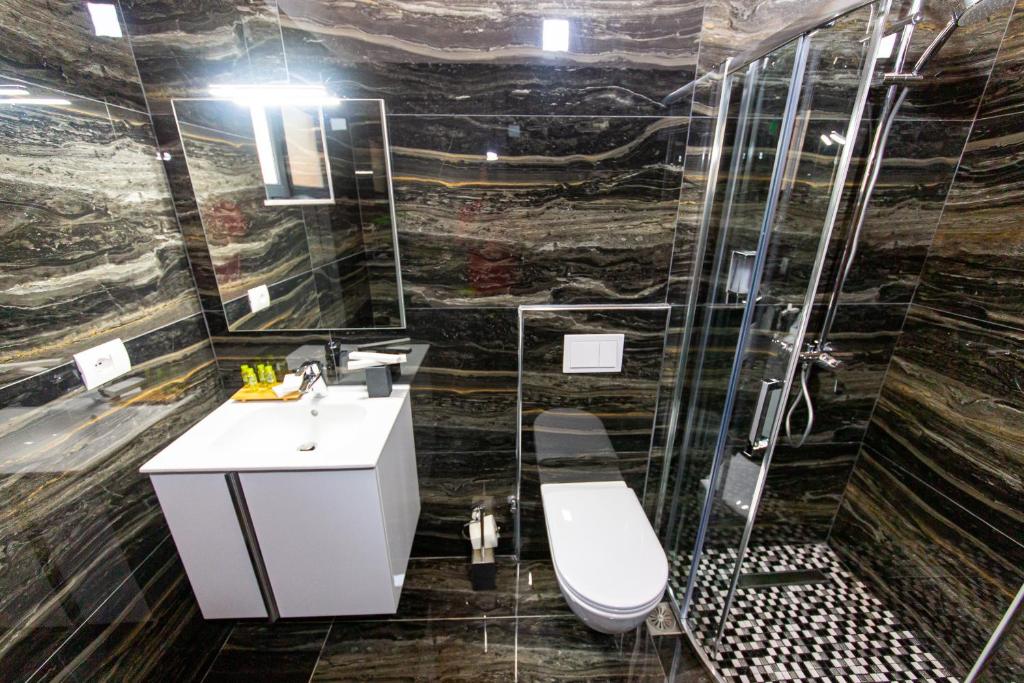 Santa Oliva Suites - Image 6