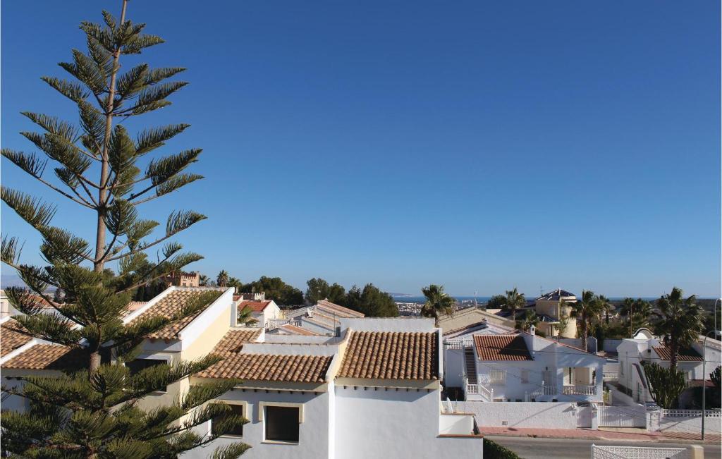 Stunning Apartment In Rojales With 2 Bedrooms, Outdoor ...