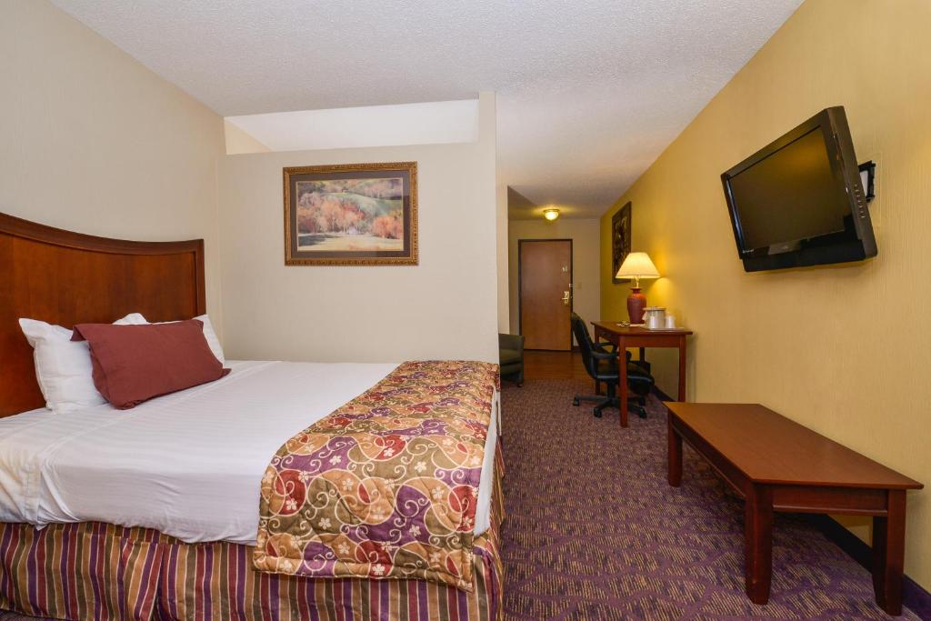 Lamplighter Inn-South - Superior King Room